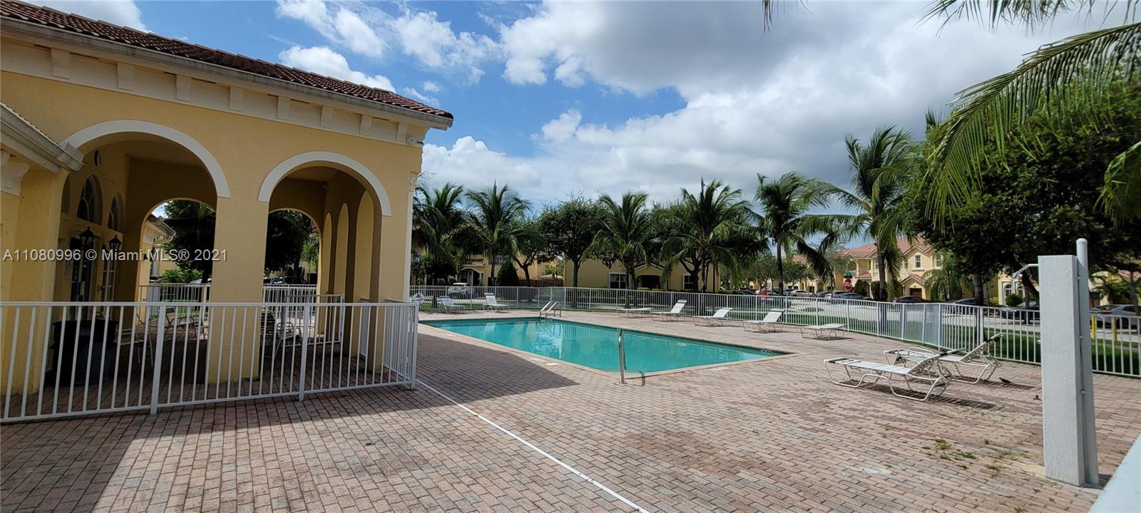 970 Southwest 151 Place, Unit 970 Miami, FL 33194 - Photo 33 of 45