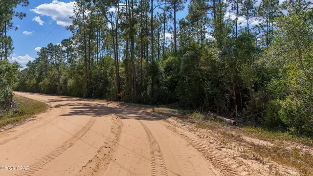 $120,000 | 19809 Dickerson Road, Fountain, FL 32438