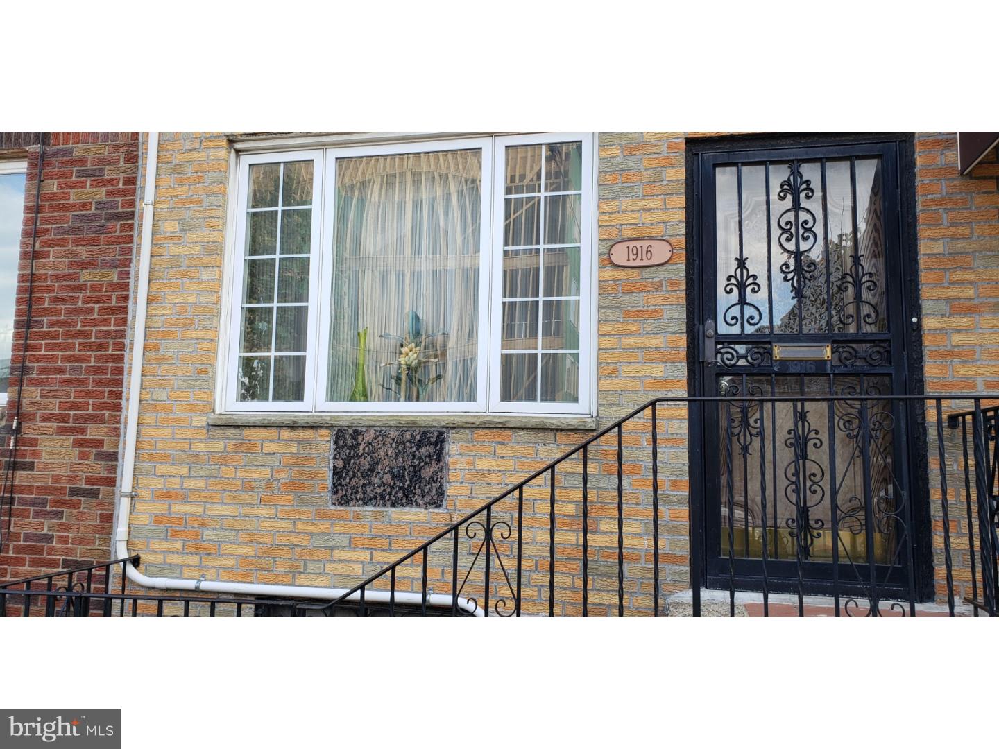 1916 Reed Street Philadelphia, PA 19146 - Photo 5 of 25
