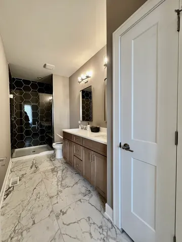 $539,800 | 45 Steeple Bend Lane, Evergreen Park, IL 60805