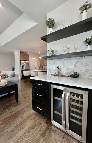 $539,800 | 45 Steeple Bend Lane, Evergreen Park, IL 60805