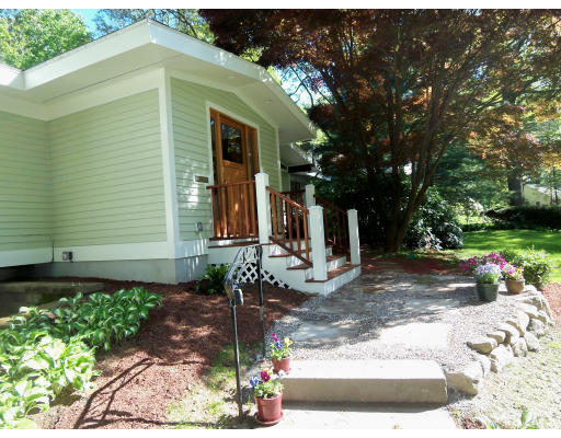 53 Baskin Road Lexington, MA 02421 - Photo 2 of 22