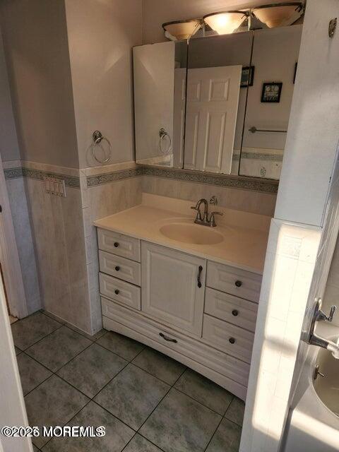 110 Cold Indian Springs Road Asbury Park, NJ 07712 - Photo 15 of 26 Cold Indian Upstairs Bath