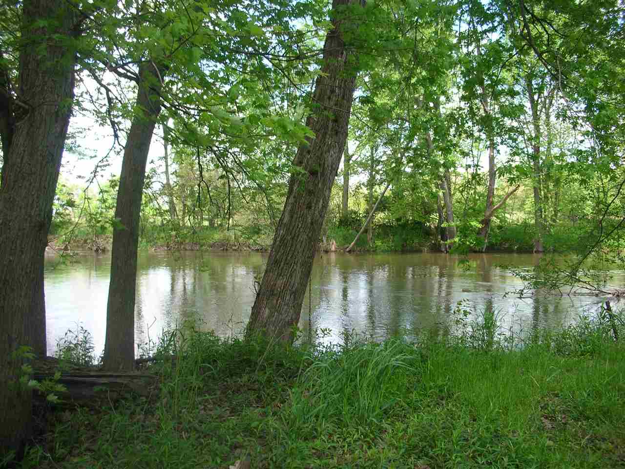 9436 Sycamore Bend Rochester, IN 46975 - Photo 4 of 9