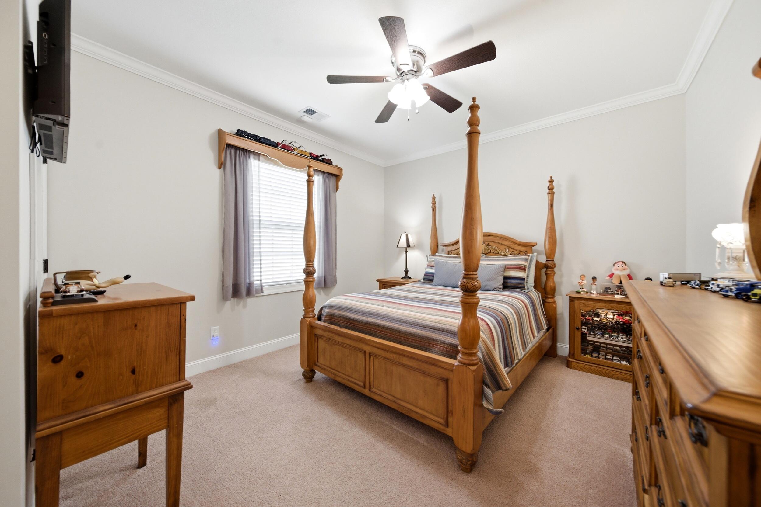 1040 Dewees Street Sumter, SC 29150 - Photo 8 of 28