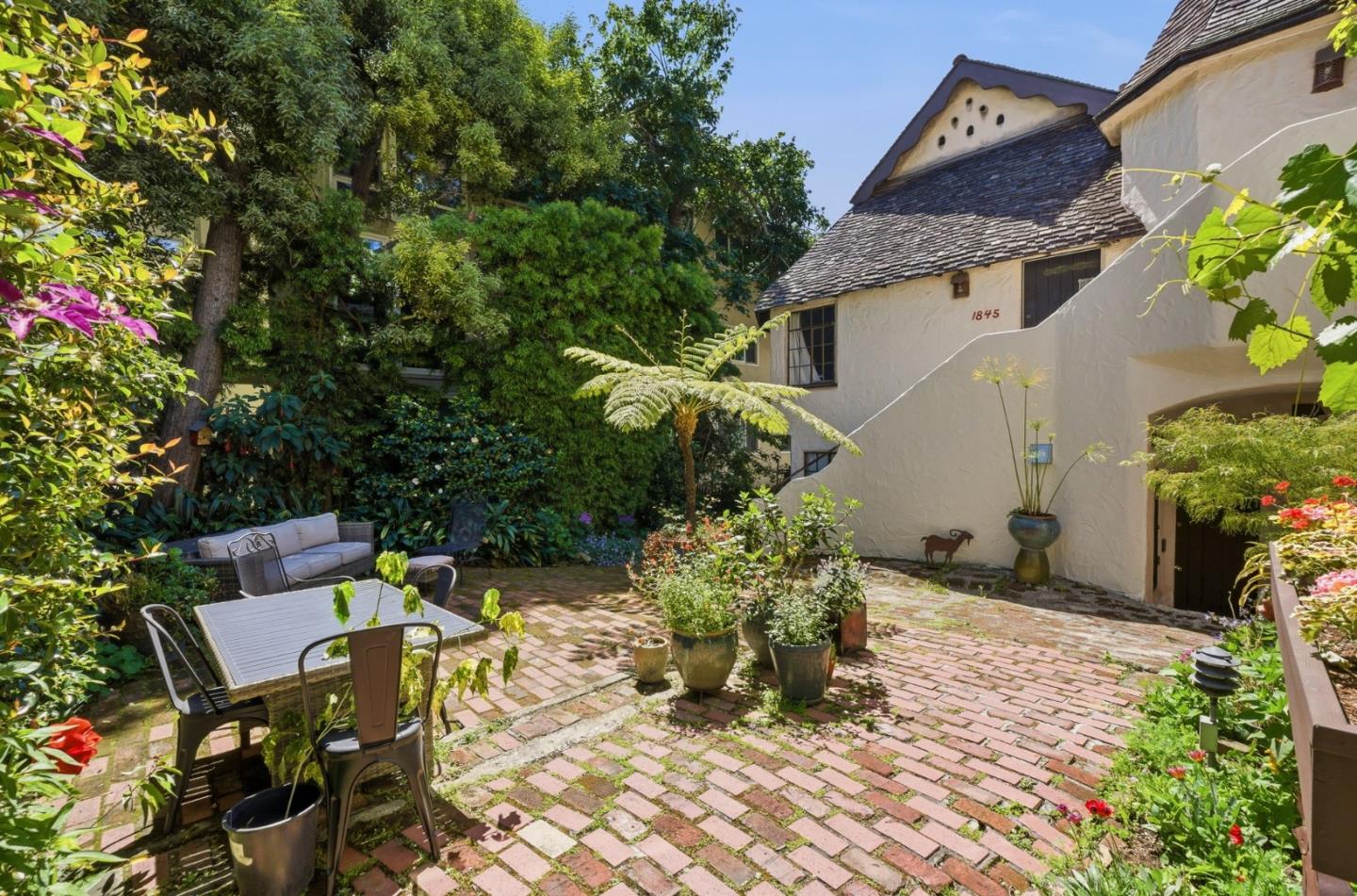 1841 Spruce Street, Unit 1 Berkeley, CA 94709 - Photo 29 of 34