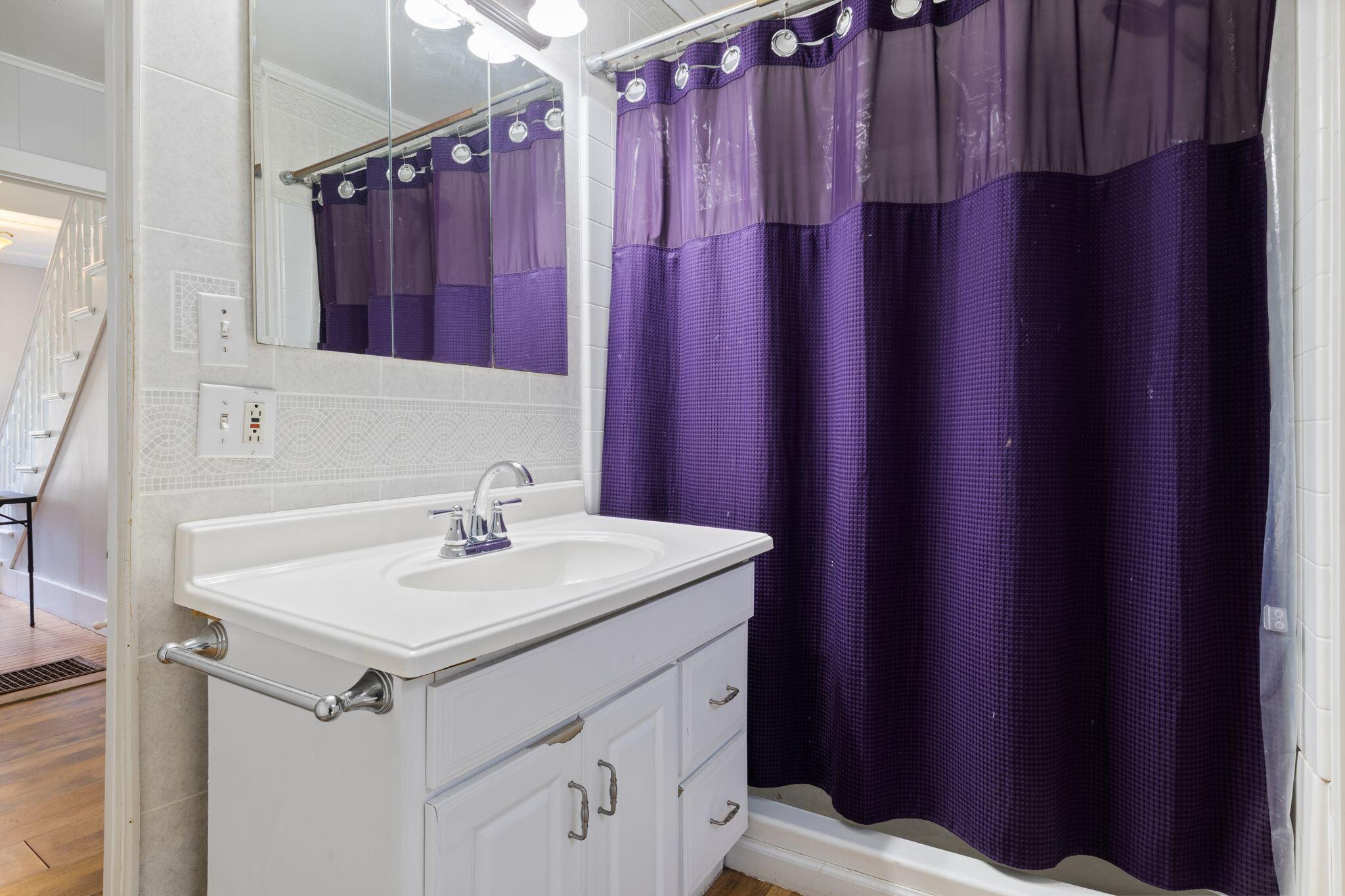 407 Northeast Road Standish, ME 04084 - Photo 12 of 41 407_Northeast_Rd_060