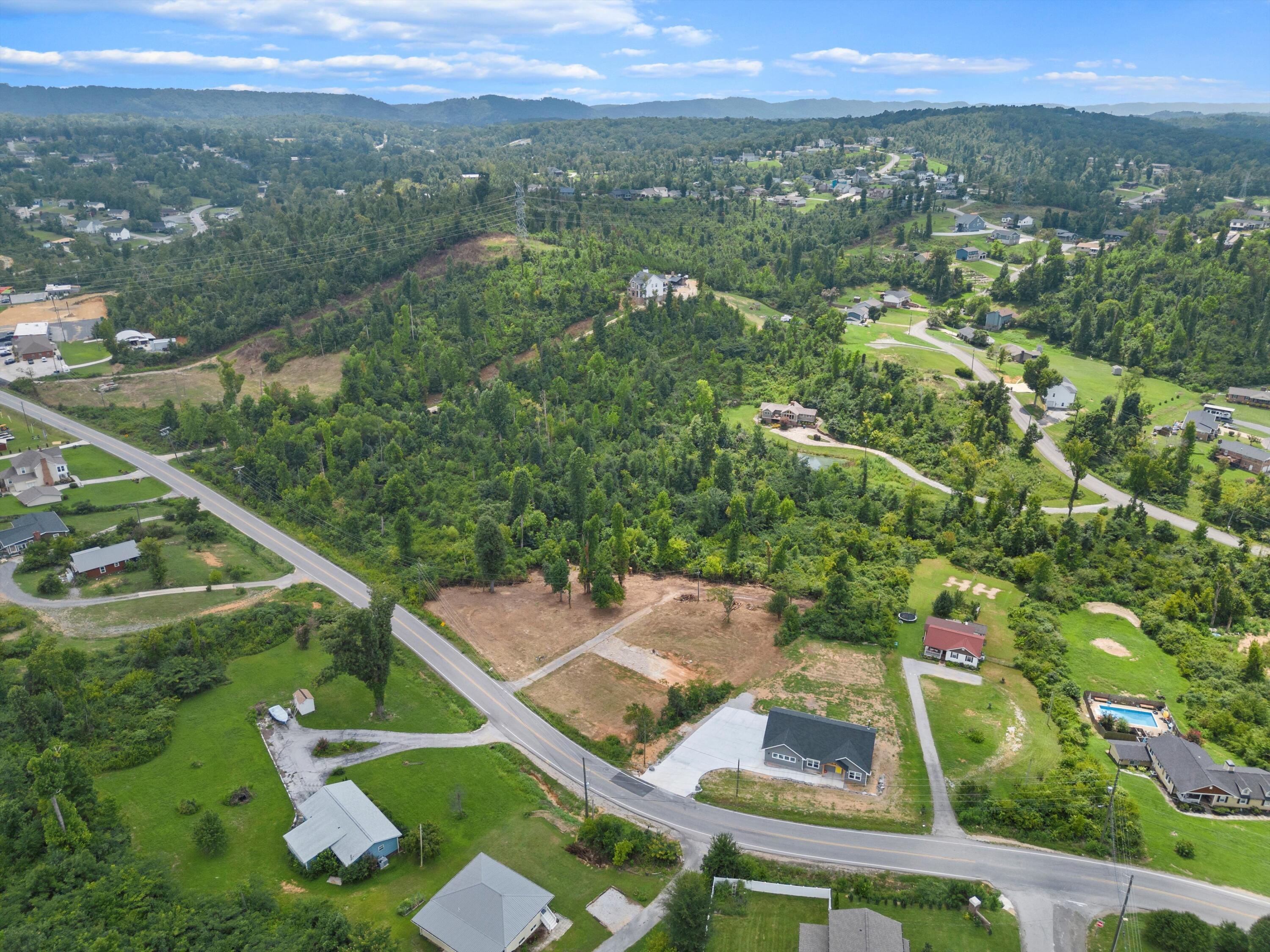 8016 Standifer Gap Road Chattanooga, TN 37421 - Photo 3 of 13 02-DJI_0084