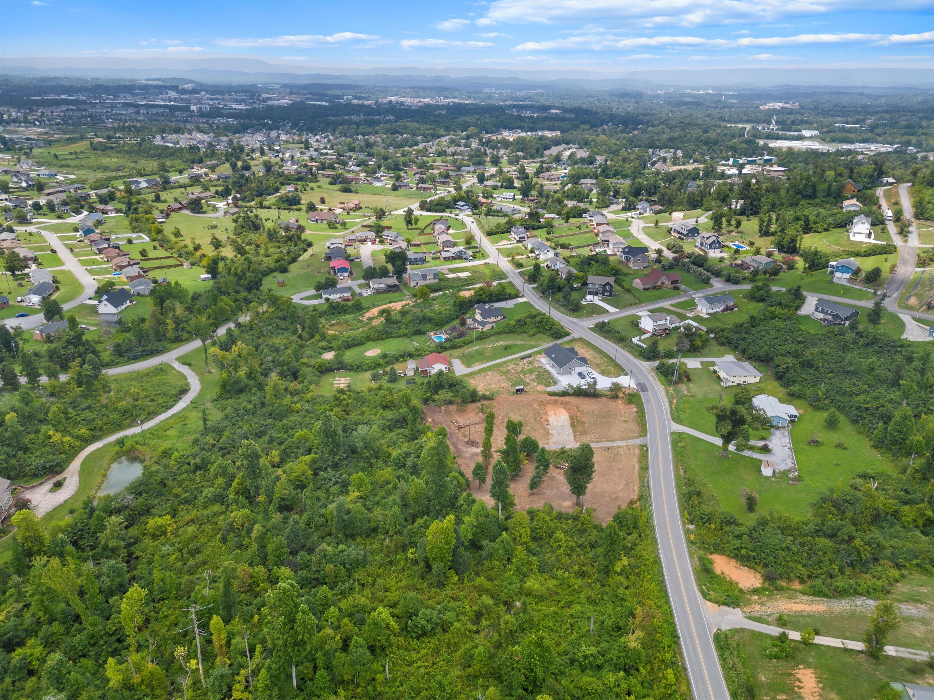 8016 Standifer Gap Road Chattanooga, TN 37421 - Photo 5 of 13 05-DJI_0093