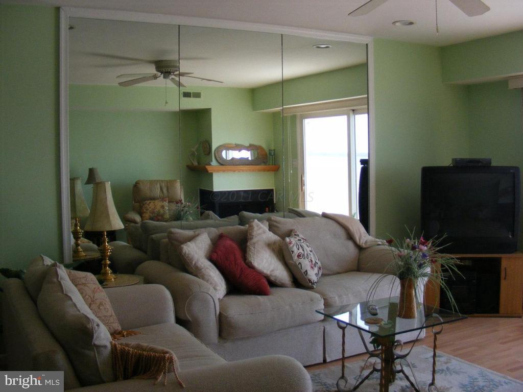 719 Rusty Anchor Road, Unit A Ocean City, MD 21842 - Photo 5 of 15 Gallery Image 5