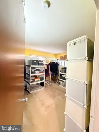 a view of kitchen with washer and dryer