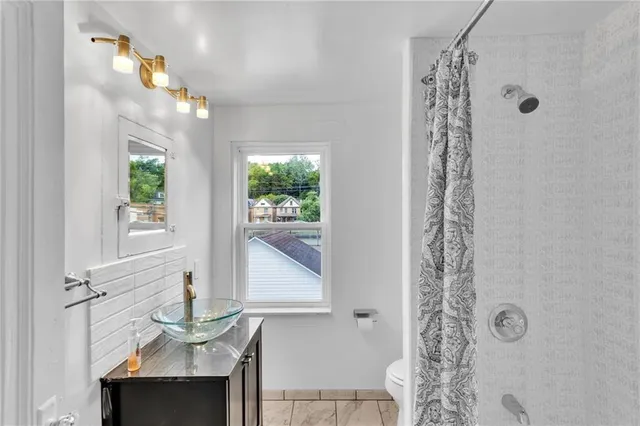 $159,233 | 623 East 3rd Avenue, Tarentum, PA 15084