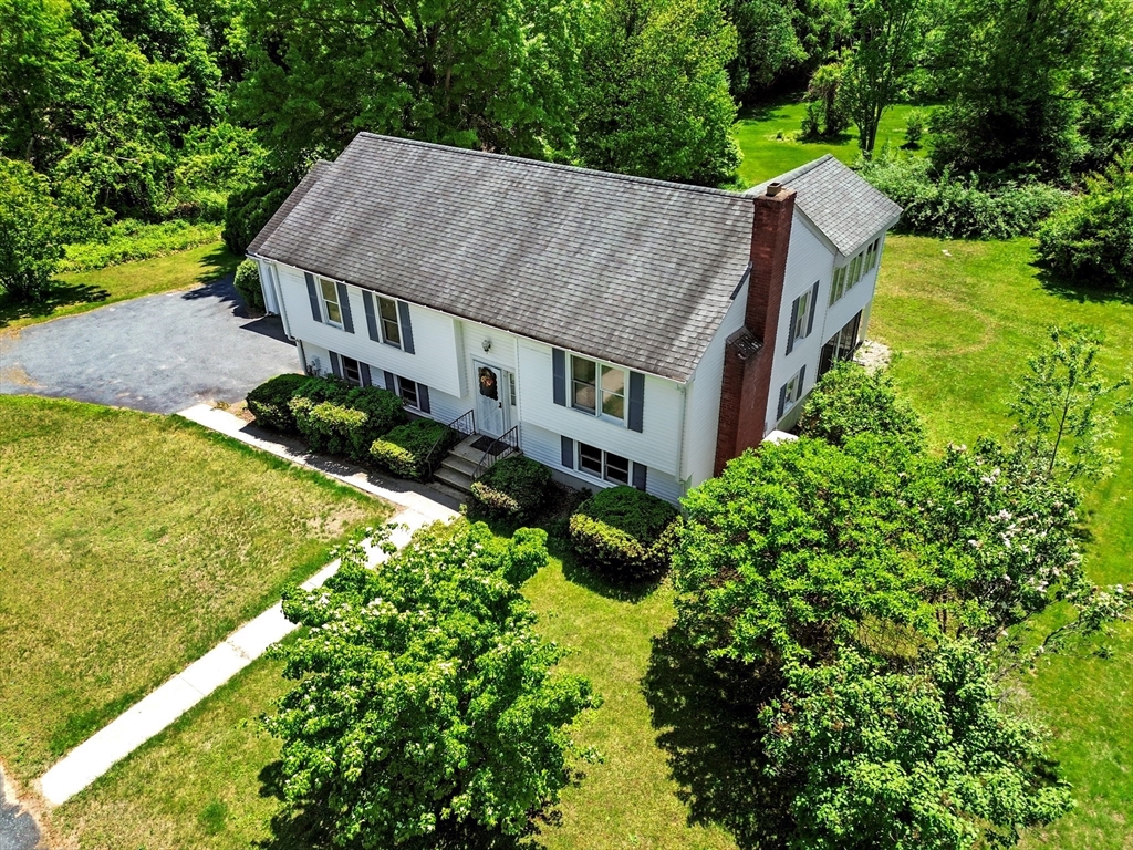 6 Philip Street Hudson, MA 01749 - Photo 3 of 41