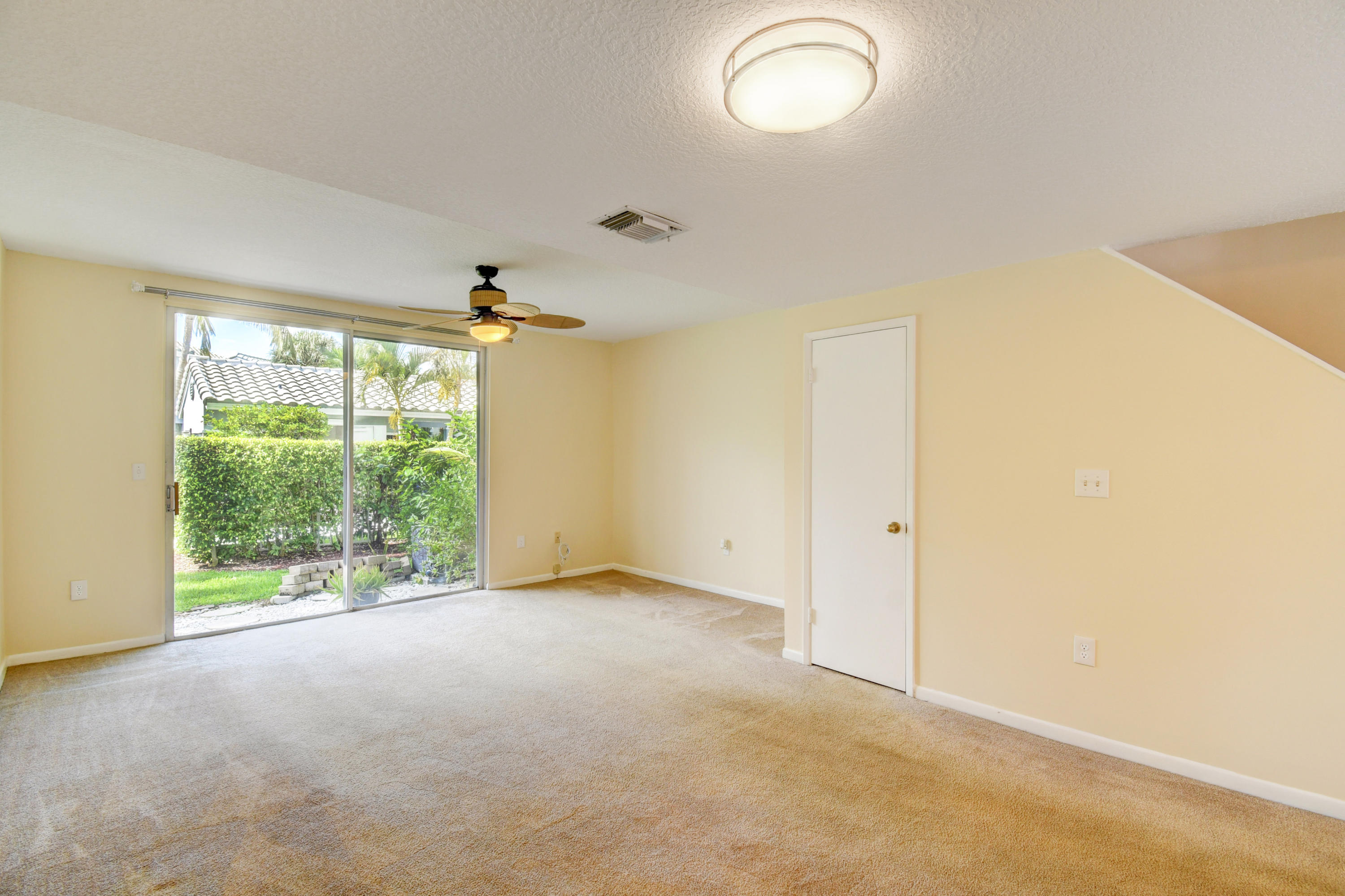 1064 Jeffery Street Boca Raton, FL 33487 - Photo 23 of 54 DSC_9650_1_2_3_4