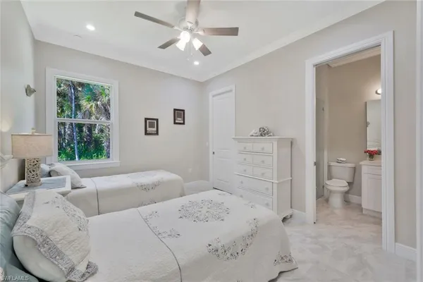 $14,000 | 589 12th Avenue Northwest, Naples, FL 34120