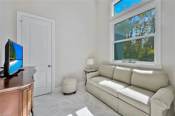 $14,000 | 589 12th Avenue Northwest, Naples, FL 34120