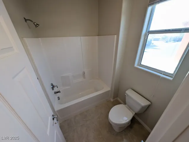 $2,300 | 62 Augusta Course Avenue, Las Vegas, NV 89148