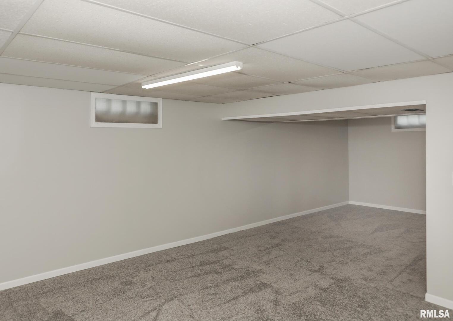 1310 Calvin Street Davenport, IA 52804 - Photo 30 of 39 a view of an empty room