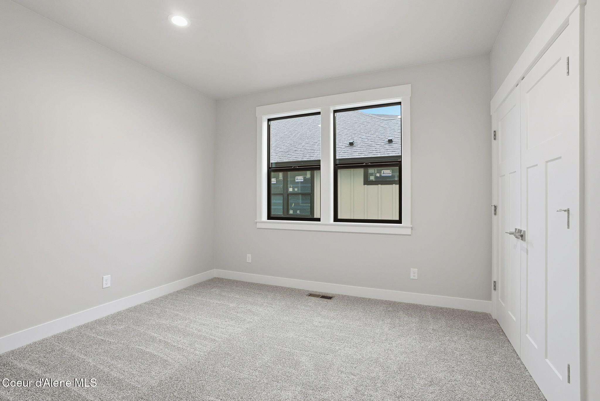 4448 West Enclave Way Coeur D'Alene, ID 83815 - Photo 19 of 28 Guest Bedroom 1