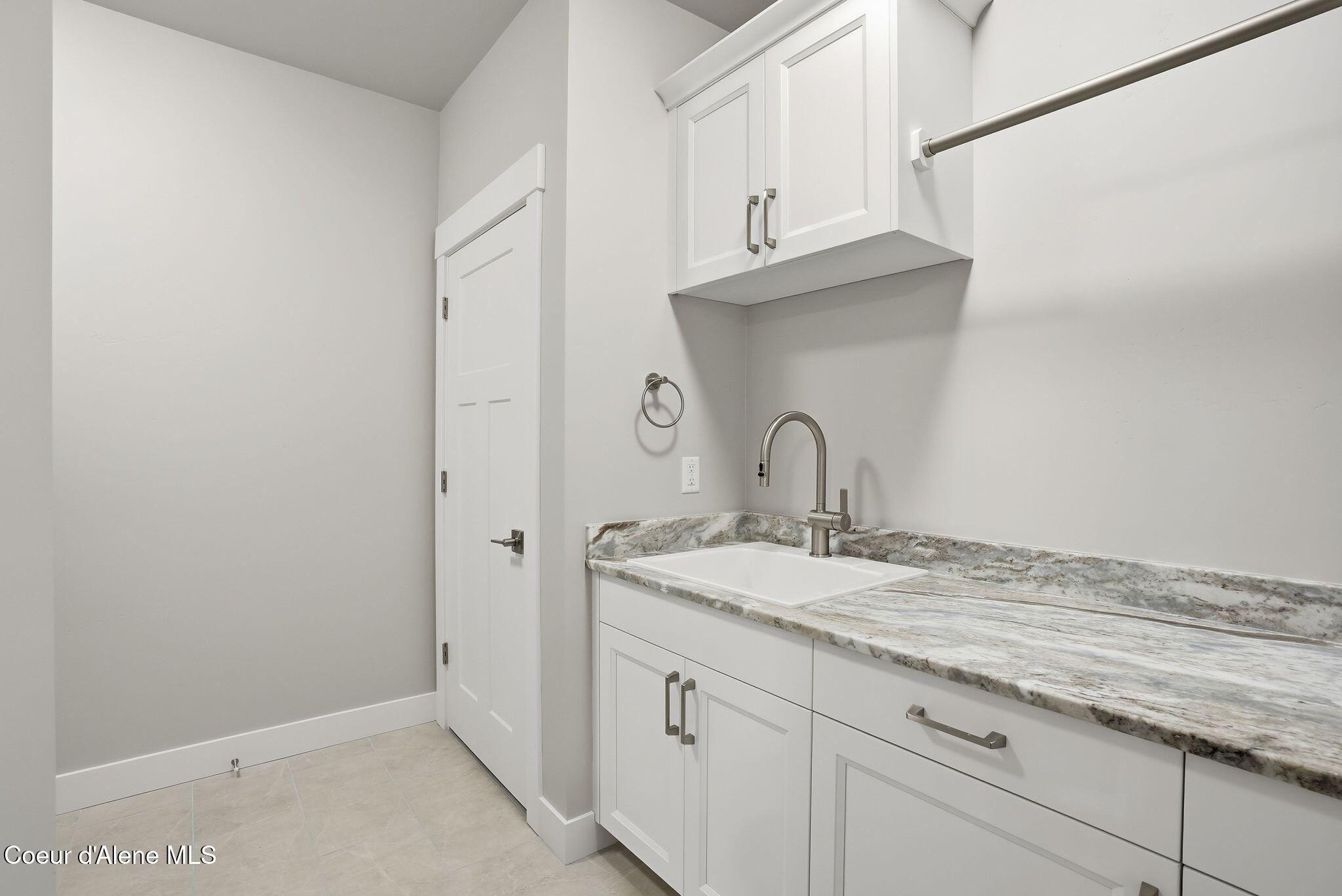 4448 West Enclave Way Coeur D'Alene, ID 83815 - Photo 23 of 28 Laundry