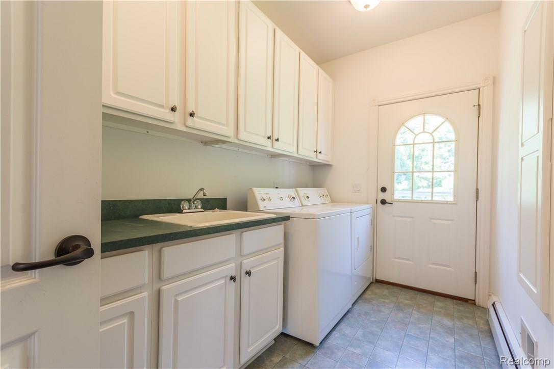 2934 Hadden Road Oakland, MI 48363 - Photo 32 of 60 2934 Hadden-15.jpg