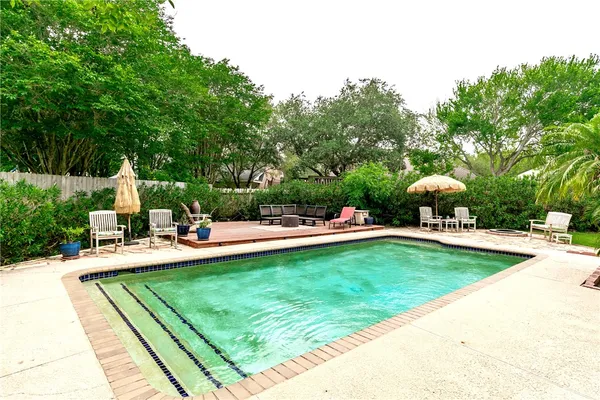 $2,975 | 4905 Kerrville Drive, Corpus Christi, TX 78413