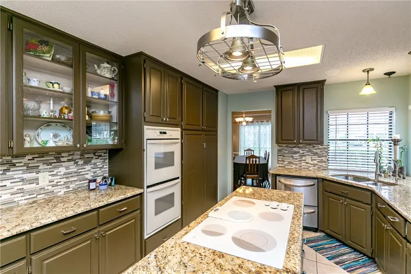 $2,975 | 4905 Kerrville Drive, Corpus Christi, TX 78413