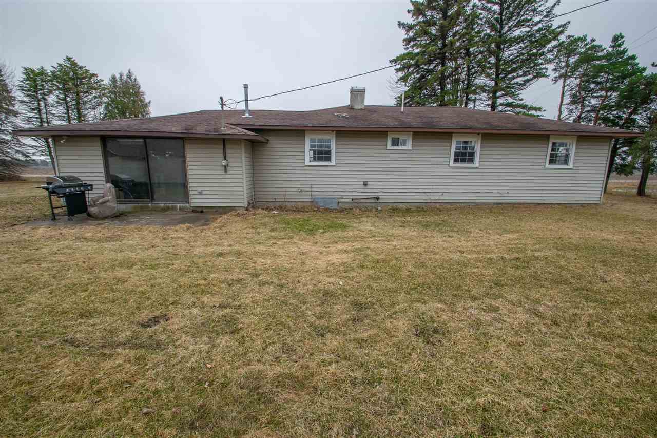 728 West Pinconning Road Pinconning, MI 48650 - Photo 12 of 13