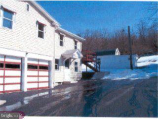 1038 Baker Road Sinking Spring, PA 19608 - Photo 3 of 4