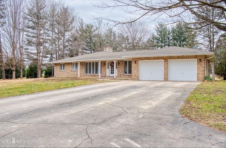 6363 Faragher Road Ovid, MI 48866 - Photo 1 of 24 50099192.JPG