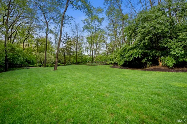 $1,100,000 | 191 North Timber Ridge Court, Muncie, IN 47304