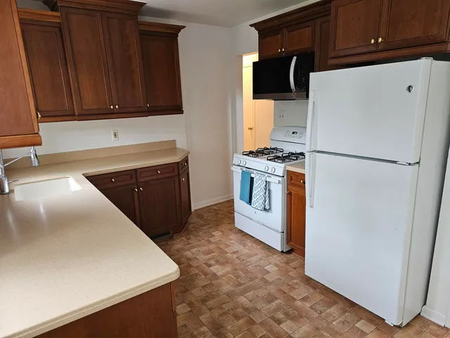 $2,650 | 1016 Bird Avenue, Birmingham, MI 48009