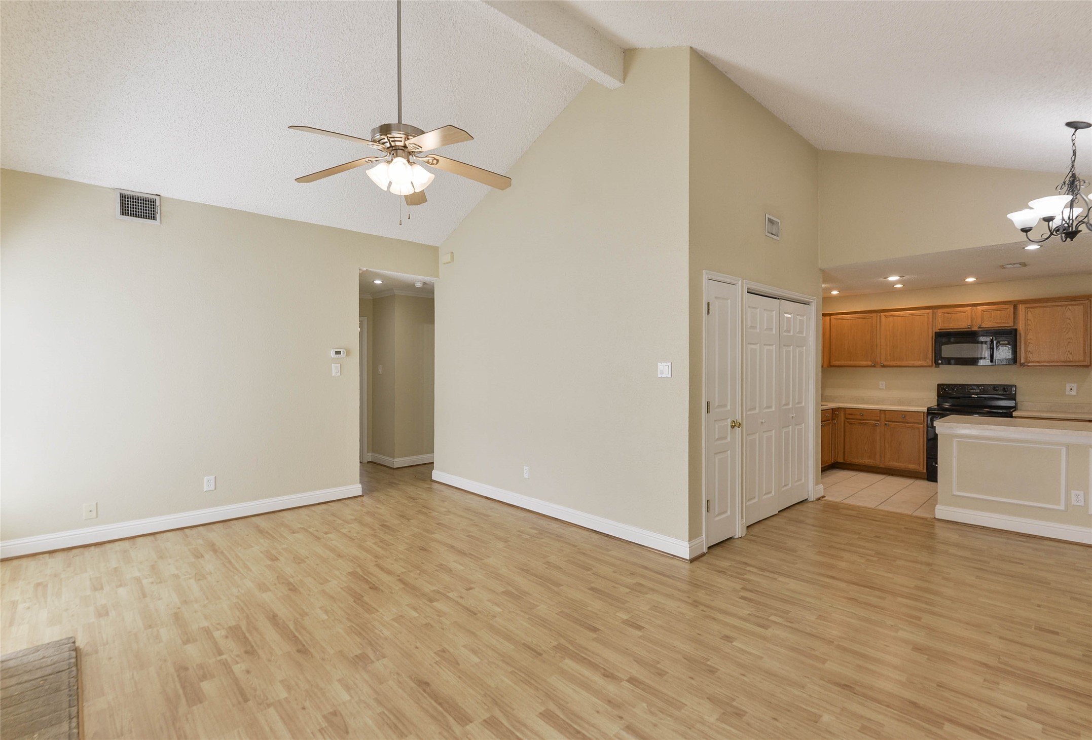 23627 Pebworth Place Spring, TX 77373 - Photo 5 of 27