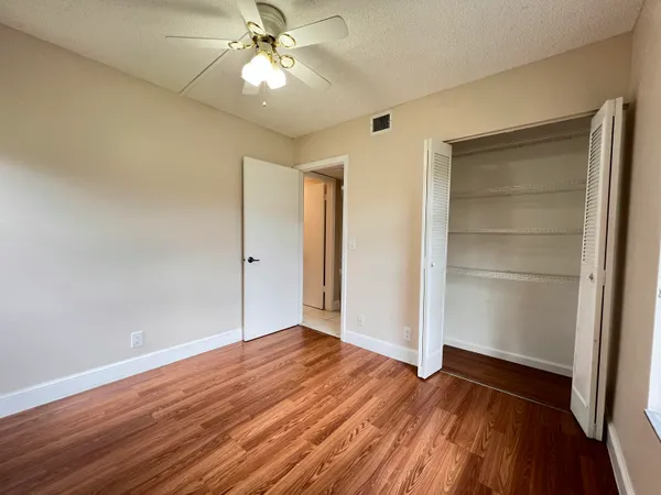$2,200 | 21890 Lake Forest Circle, Unit 101, Boca Raton, FL 33433