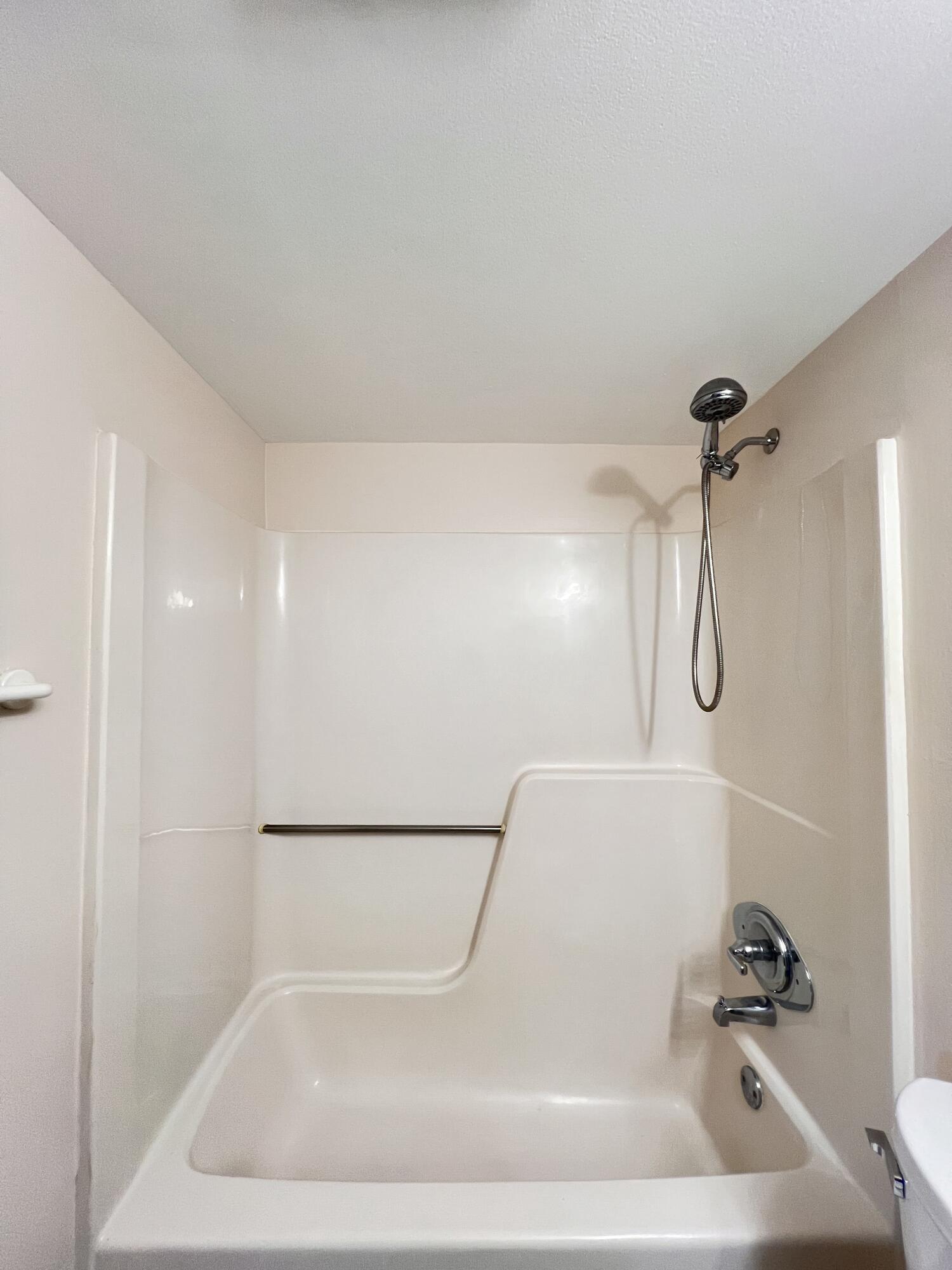 21890 Lake Forest Circle, Unit 101 Boca Raton, FL 33433 - Photo 20 of 55 IMG_3918