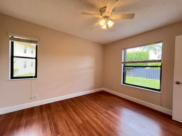 $2,200 | 21890 Lake Forest Circle, Unit 101, Boca Raton, FL 33433