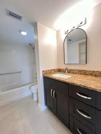 $2,200 | 21890 Lake Forest Circle, Unit 101, Boca Raton, FL 33433