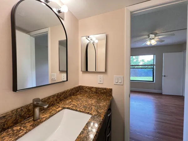 $2,200 | 21890 Lake Forest Circle, Unit 101, Boca Raton, FL 33433