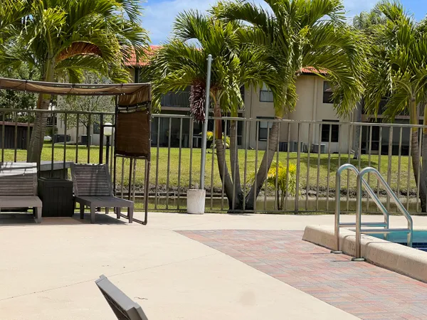 $2,200 | 21890 Lake Forest Circle, Unit 101, Boca Raton, FL 33433