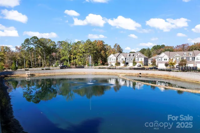 $412,990 | 263 Harpers Run Lane, Matthews, NC 28104