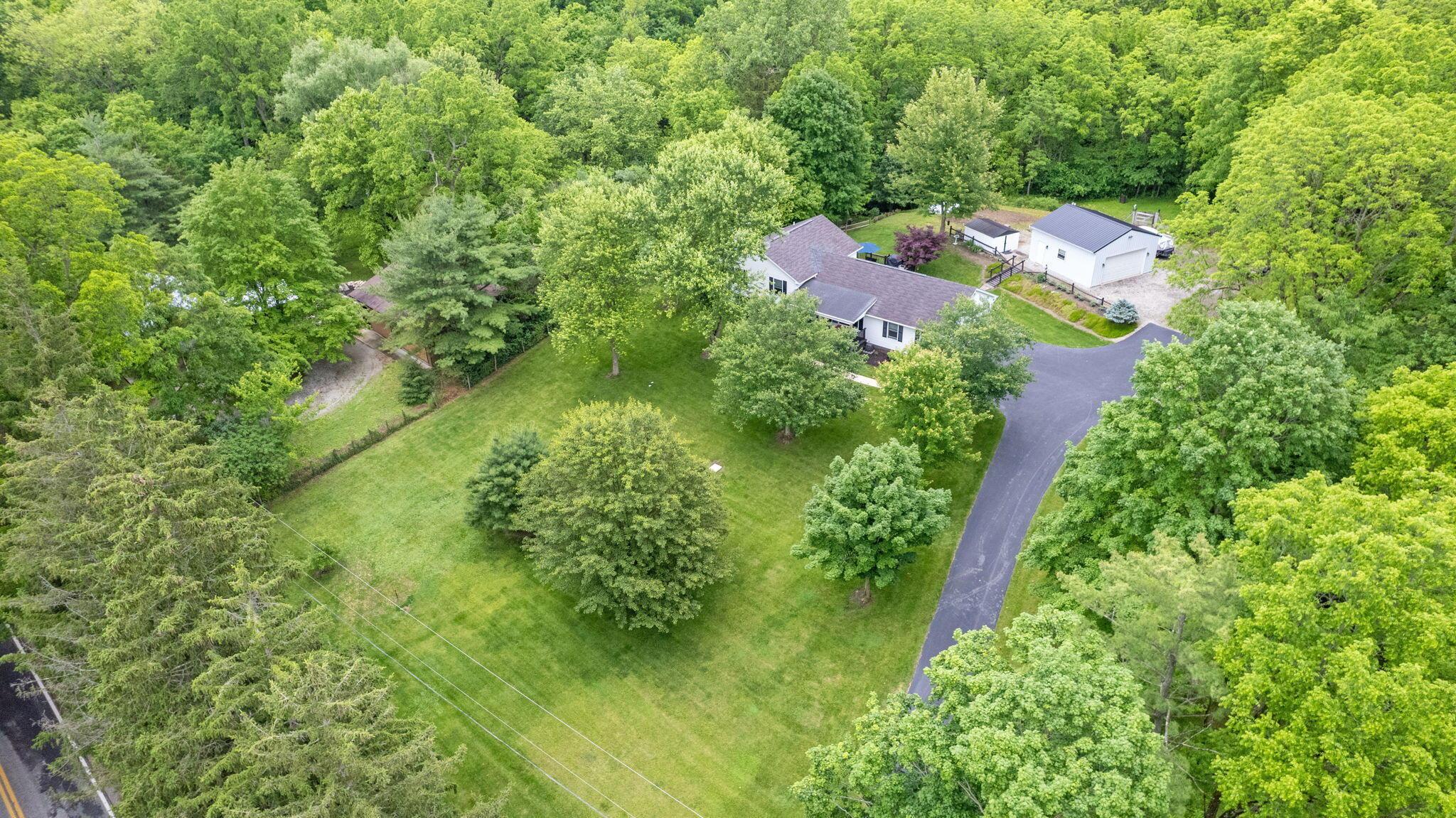 3760 Horseshoe Road Delaware, OH 43015 - Photo 6 of 86 6-web-or-mls-DJI_0274