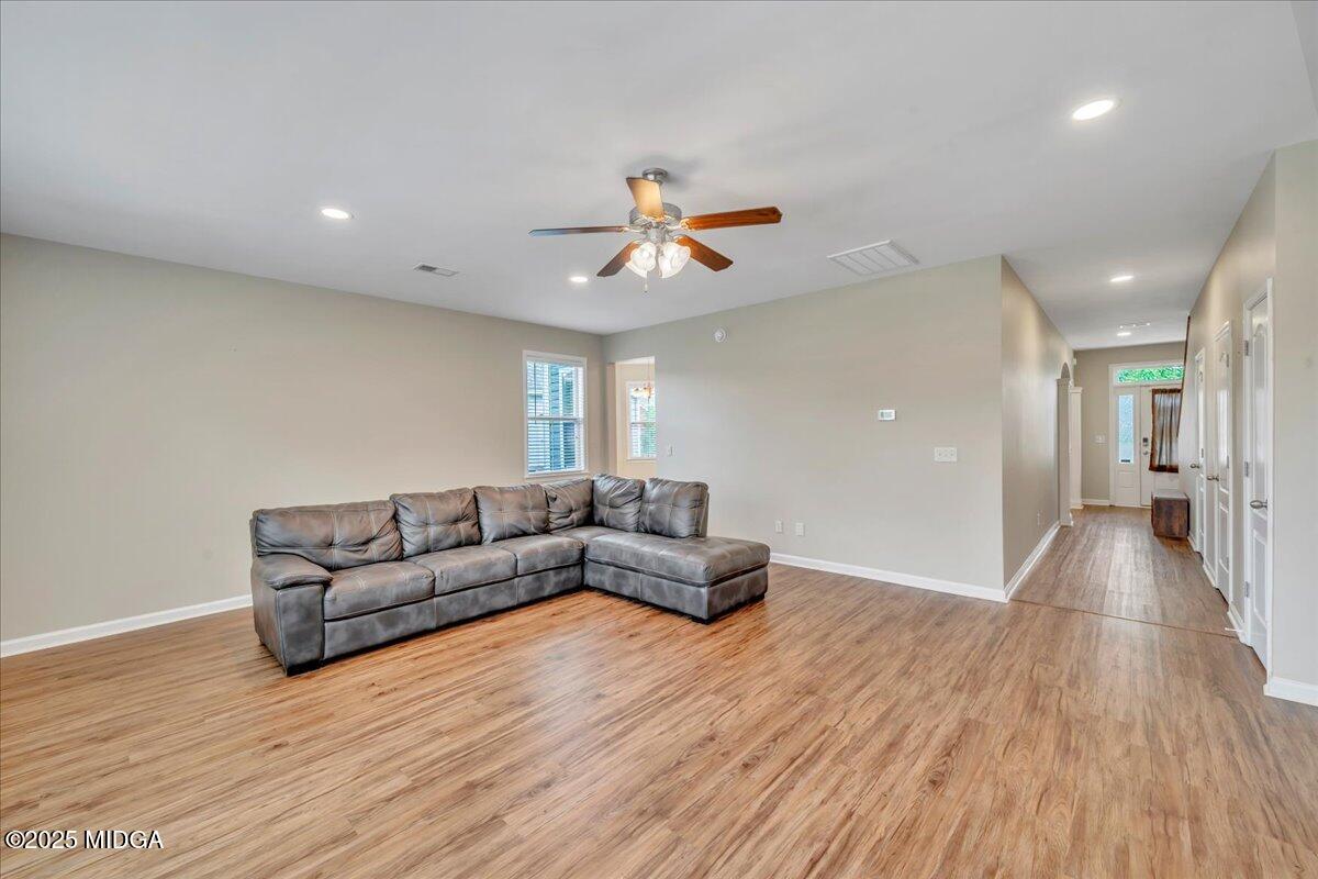 207 Courthouse Lane Warner Robins, GA 31088 - Photo 13 of 43 13-DSC02183