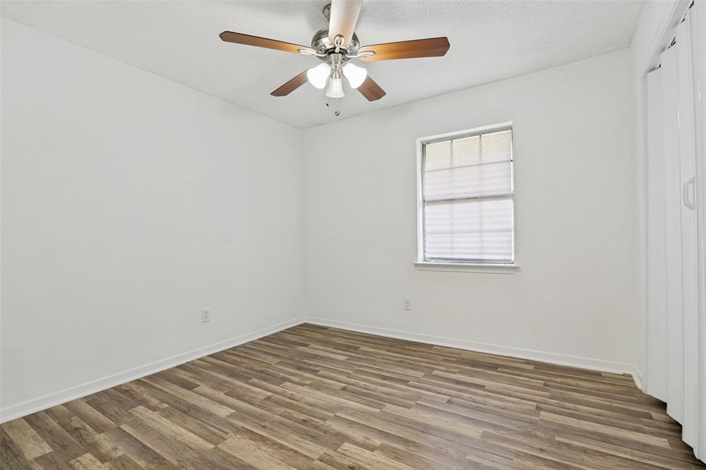 110 Weaver Street Forney, TX 75126 - Photo 14 of 25 1st floor Secondary bedroom