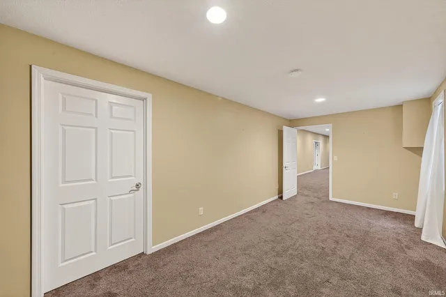 $569,000 | 8679 East 850 North, New Carlisle, IN 46552