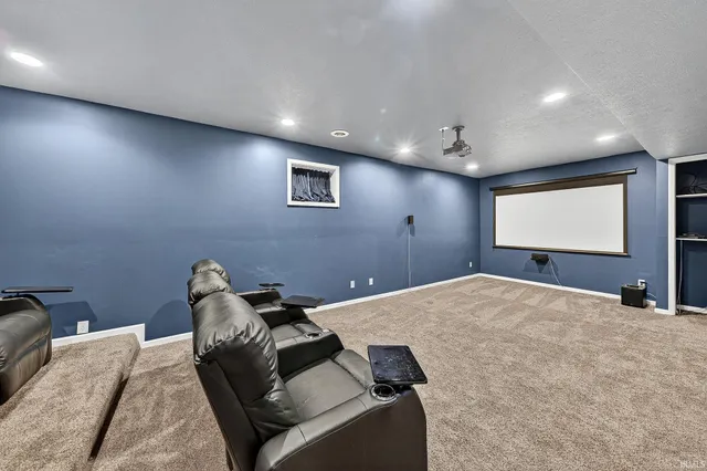 $569,000 | 8679 East 850 North, New Carlisle, IN 46552