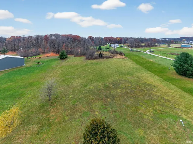 $569,000 | 8679 East 850 North, New Carlisle, IN 46552