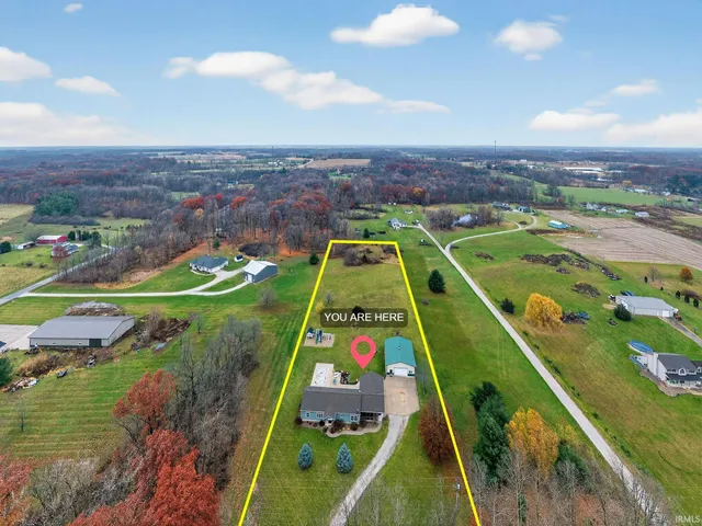 $569,000 | 8679 East 850 North, New Carlisle, IN 46552