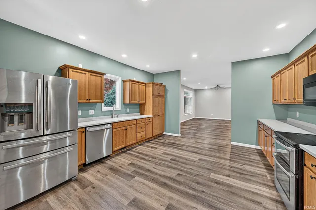 $569,000 | 8679 East 850 North, New Carlisle, IN 46552