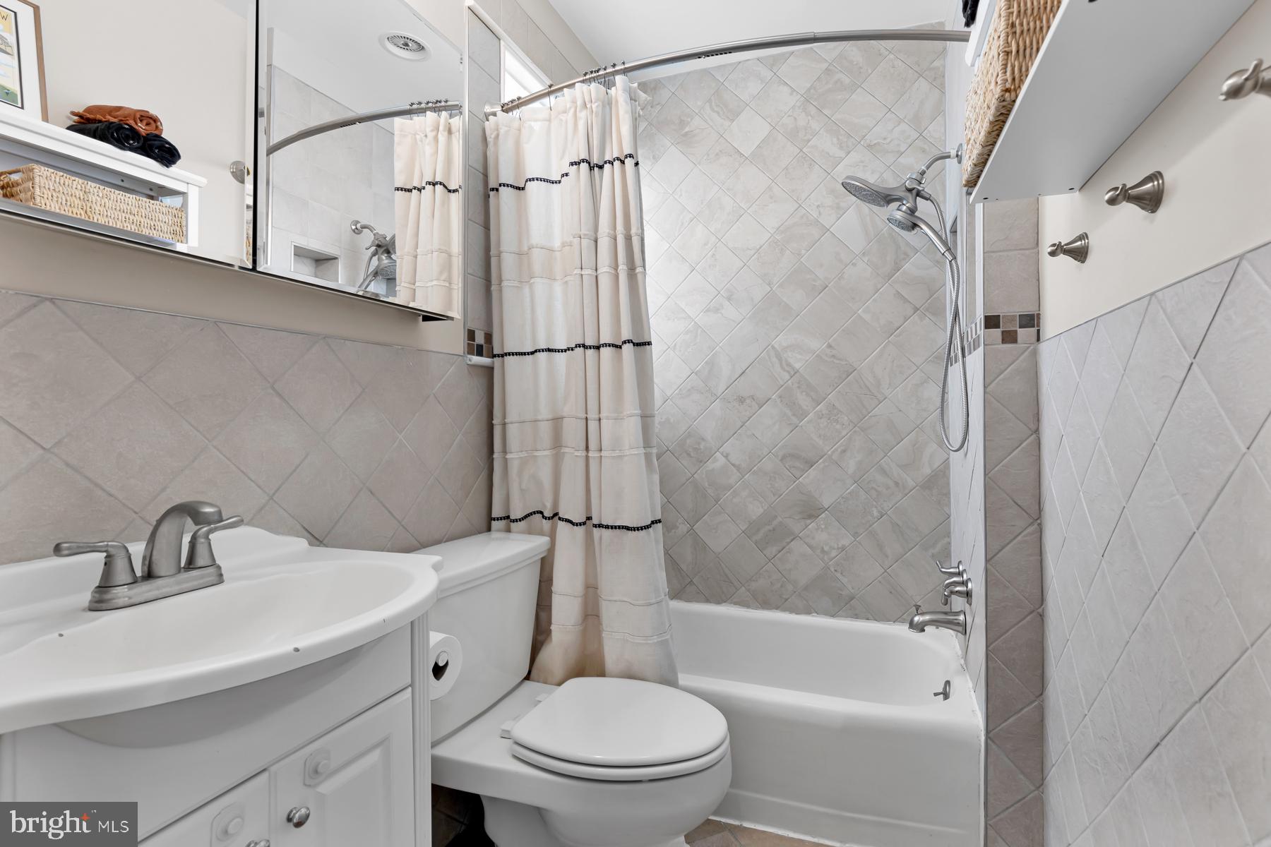 3663 Chestnut Avenue Baltimore, MD 21211 - Photo 26 of 35