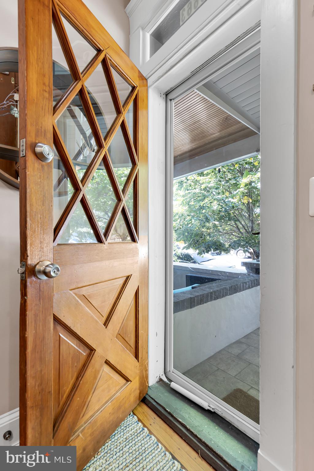 3663 Chestnut Avenue Baltimore, MD 21211 - Photo 4 of 35